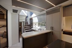 Стоимость яхты - 74 Sport Yacht