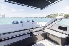 Buy a yacht Nighthawk 41 Nighthawk