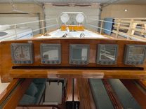 Купить яхту TRILLIUM 1987 в Shestakov Yacht Sales