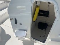 Buy a yacht - 2800 Pure Hybrid