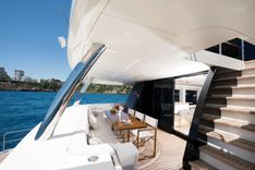 Купить яхту SANDRO - Lazzara в Shestakov Yacht Sales