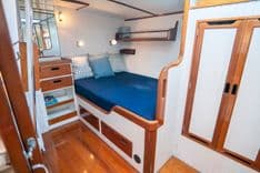 Buy a yacht PIAFFE - NEW ENGLAND BOATWORKS