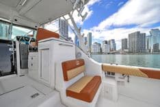 Стоимость яхты Pursuit 3400 Express - PURSUIT BOATS