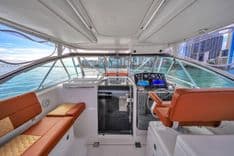 Лучшие предложения покупки яхты Pursuit 3400 Express