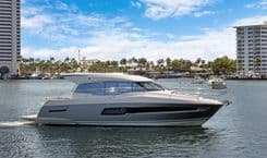 best yacht sales deals LUCKY ONE 460S