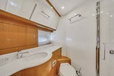 the best price on Uniesse 58 58