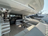 Купить яхту Sunseeker 74 Sport Yacht 74 Sport Yacht в Shestakov Yacht Sales