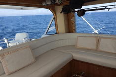 Makaira - Hatteras yacht sale