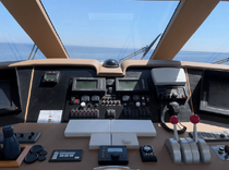 Makaira HATTERAS Cruising Yacht price