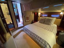 Blue Pearl 580 Sedan Bridge price