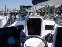 Buy a 1990 J Boats J34C 34C at Shestakov Yacht Sales