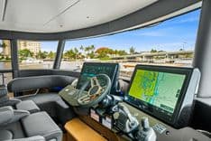 the best price on NAVETTA 64 2024