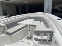 Buy a 2018 Everglades 335 Center Console 2018 at Shestakov Yacht Sales