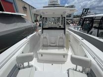 best yacht sales deals 2018 Everglades 335 Center Console