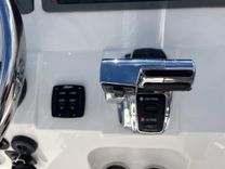 best yacht sales deals 2010 Intrepid 245 Center Console 25