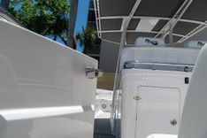 Лучшие предложения покупки яхты 2017 Airship 330 2017