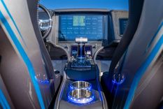 Buy a yacht 2025 MTI 440X 2025