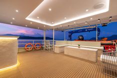 Buy a VANORA - SEACREST MARINE at Shestakov Yacht Sales