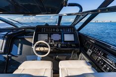 Купить яхту 2021 Riva 76' Bahamas 76 в Shestakov Yacht Sales