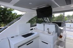 Стоимость яхты - - Regal