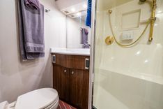 Продажа яхты Knotty Girl 52 Convertible