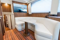 Купить яхту Knotty Girl - VIKING в Shestakov Yacht Sales