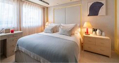 Buy a LOON 221 at Shestakov Yacht Sales