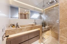 the best price on Dreamline 28