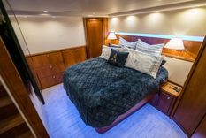 the best price on RELENTLESS 63