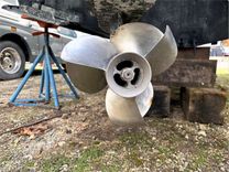 Продажа яхты 2003 Cruisers 3075 Express - Cruisers Yachts