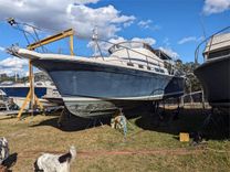 Buy a yacht Sizzling 1 Command Bridge