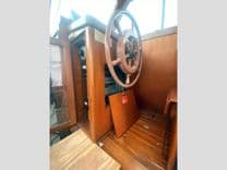 Buy a 2007 Halvorsen Gourmet Cruiser 32 32 at Shestakov Yacht Sales