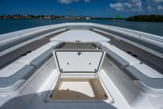 Продажа яхты Dog House II 2022