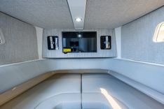 Стоимость яхты Dog House II 41