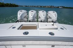 Продажа яхты Dog House II