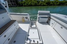 Продажа яхты Dog House II 41