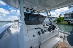 Купить яхту Dog House II в Shestakov Yacht Sales