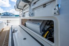 Купить яхту Dog House II 41 в Shestakov Yacht Sales