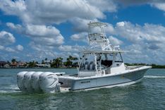 Продажа яхты Dog House II 41