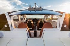 Demo - REVOLVER BOATS yacht sale
