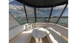 Лучшая цена на 2006 Sea Ray Sedan Bridge