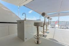 best yacht sales deals Wiggle Room - Ocean Alexander