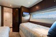 Buy a yacht Wiggle Room 100