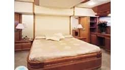 Купить яхту 2004 Ferretti Yachts 810 2004 в Shestakov Yacht Sales