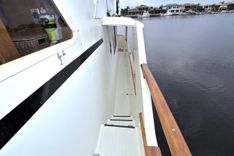 the best price on Big Brown 1989