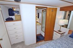 Buy a yacht Big Brown 61 Pilothouse Motor Yacht