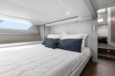 Купить яхту On Course - Formula Boats в Shestakov Yacht Sales