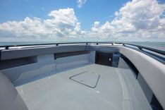 Buy a yacht STREAMLINE GREY DIESEL 2026