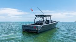 STREAMLINE GREY DIESEL - CUSTOM BOATS price