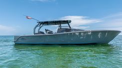STREAMLINE GREY DIESEL - CUSTOM BOATS